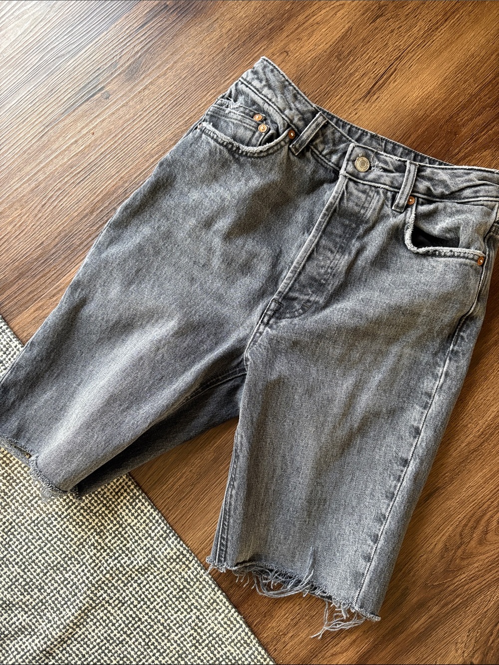 We the Free Cut Off Jorts 26”